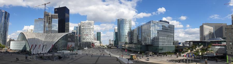 Quartier de la Défense ©Bretwa